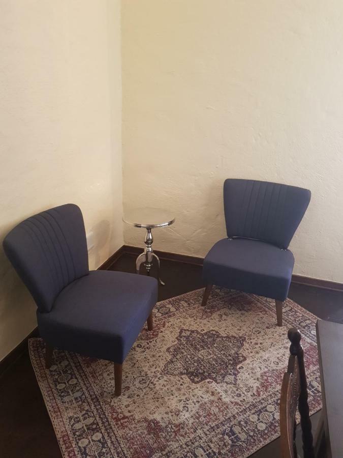 Airport Tower Lodge Kempton Park Bagian luar foto